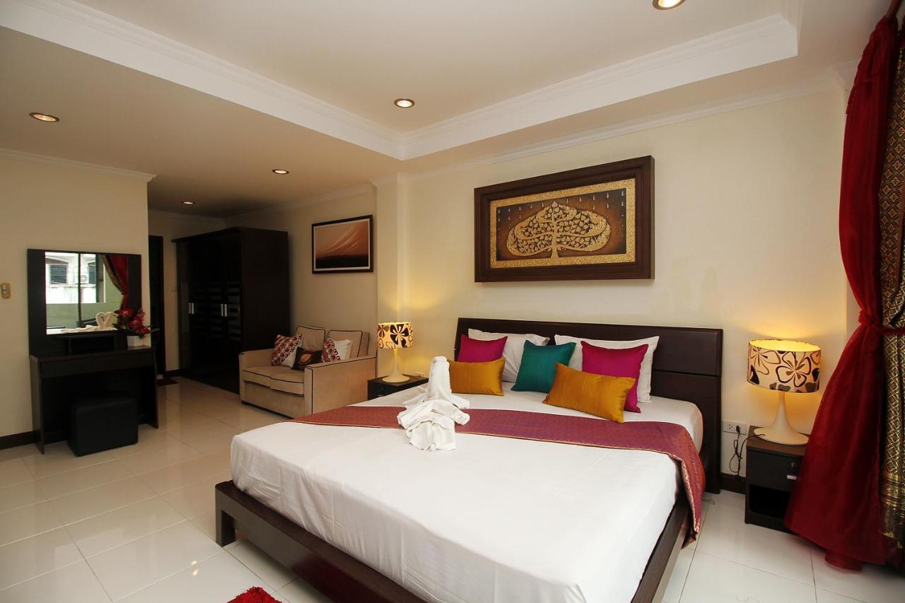 Hotell Sky Silk Decoration House Patong